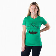 Women's Everyday Runners Tee - Life's Short Run Long (Mountains)