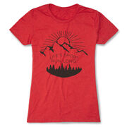 Women's Everyday Runners Tee - Life's Short Run Long (Mountains)