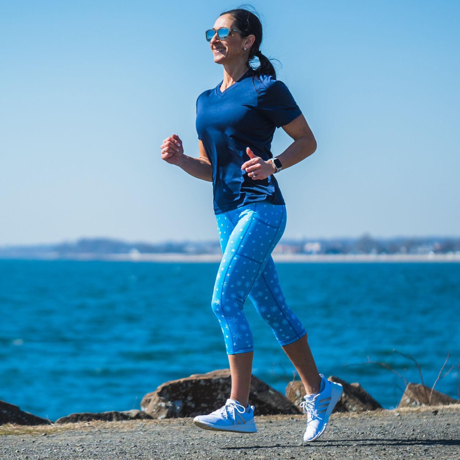 Blue running capris outlet