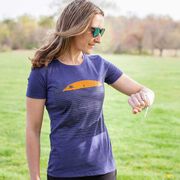 Running Women's Everyday Tee - Chasing Sunsets