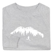 Running Raglan Crew Neck Pullover - Trail Runner in the Mountains