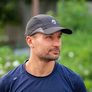 RunTechnology&reg; Performance Hat - Dark Gray