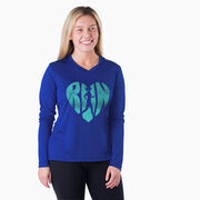 Women's Long Sleeve Tech Tee - Love The Run