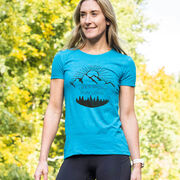 Women's Everyday Runners Tee - Life's Short Run Long (Mountains)