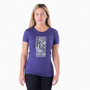 Women's Everyday Runners Tee - A Road Less Traveled - Marathoner