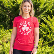 Running Women's Everyday Tee - Kiss Me I am a Runner Shamrock