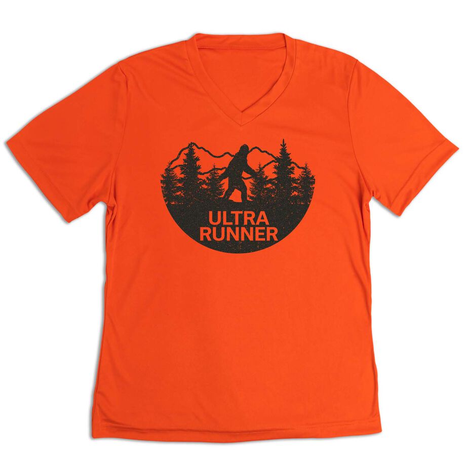 Women's Short Sleeve Tech Tee - Ultra Runner Bigfoot