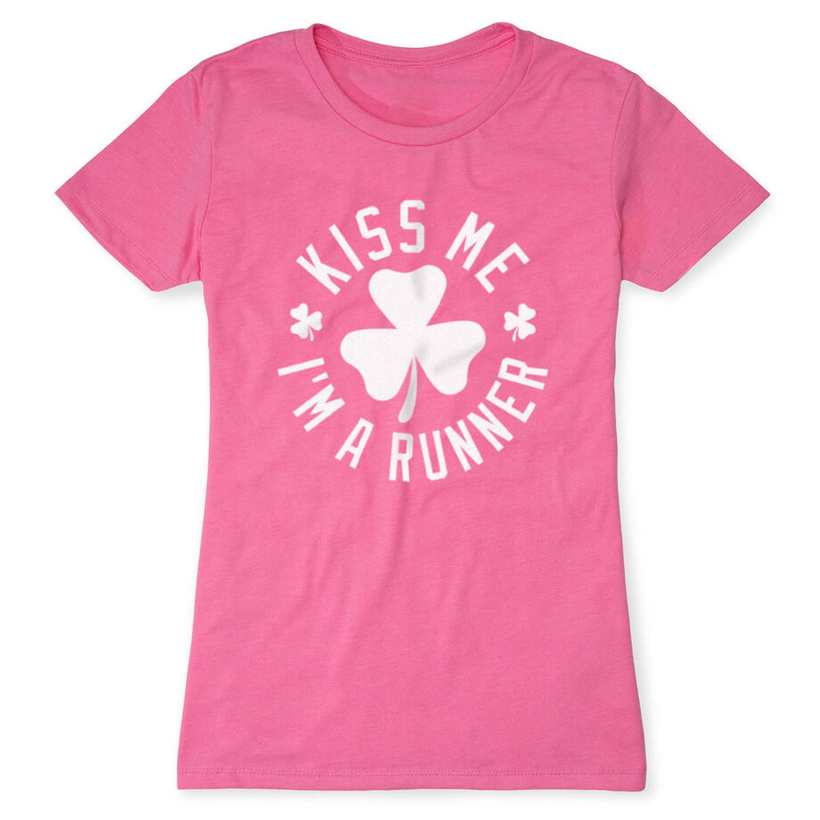 Running Women's Everyday Tee - Kiss Me I am a Runner Shamrock