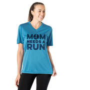 Women's Short Sleeve Tech Tee - Mom Needs A Run