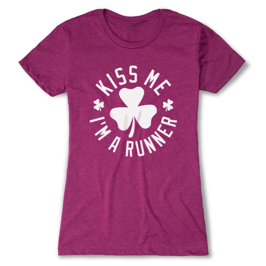 Running Women's Everyday Tee - Kiss Me I am a Runner Shamrock