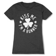 Running Women's Everyday Tee - Kiss Me I am a Runner Shamrock