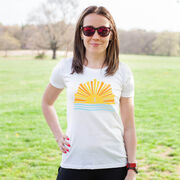 Women's Everyday Runners Tee - Here Comes The Sun