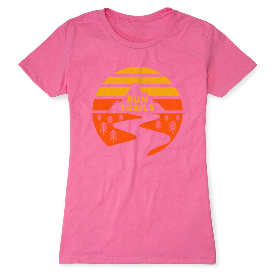 Women's Everyday Runners Tee - Run Trails Sunset