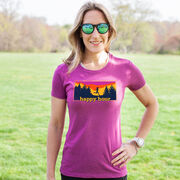 Women's Everyday Runners Tee - Happy Hour