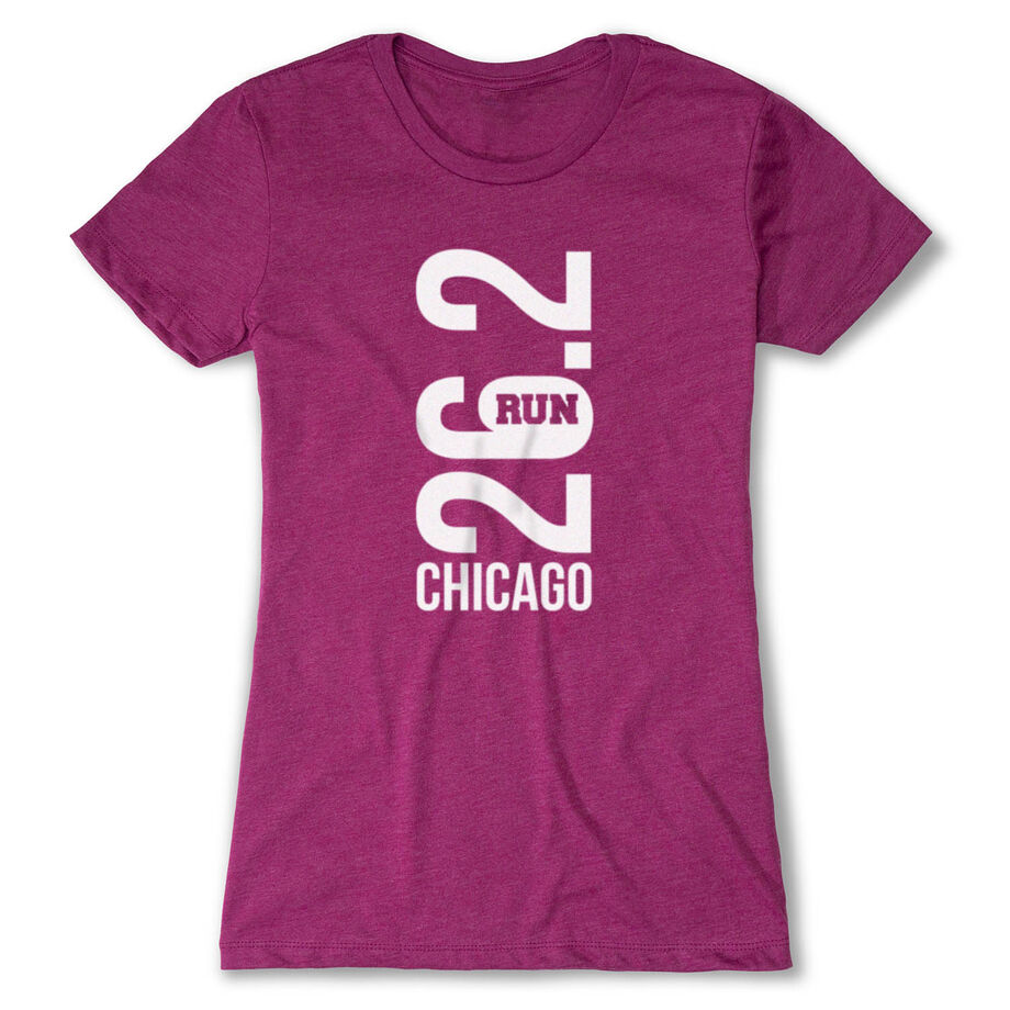 Women's Everyday Runners Tee - Chicago 26.2 Vertical