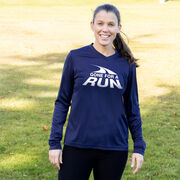 Women's Long Sleeve Tech Tee - Gone For a Run&reg; White Logo