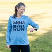 Women's Long Sleeve Tech Tee - Mom Needs A Run