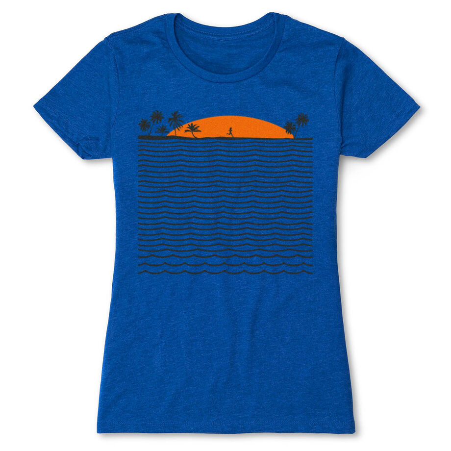 Running Women's Everyday Tee - Chasing Sunsets