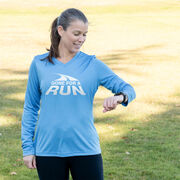 Women's Long Sleeve Tech Tee - Gone For a Run&reg; White Logo