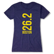 Women's Everyday Runners Tee - Boston 26.2 Vertical