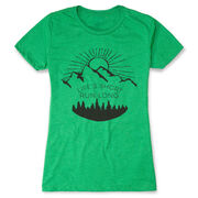 Women's Everyday Runners Tee - Life's Short Run Long (Mountains)