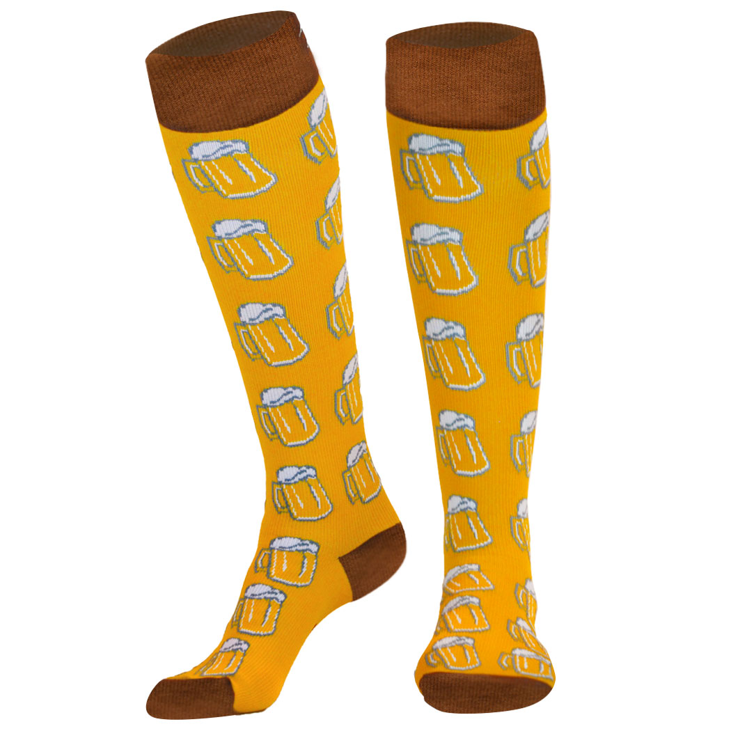 Cheers to Beer Compression Knee Socks | GoneForaRun.com1050 x 1050