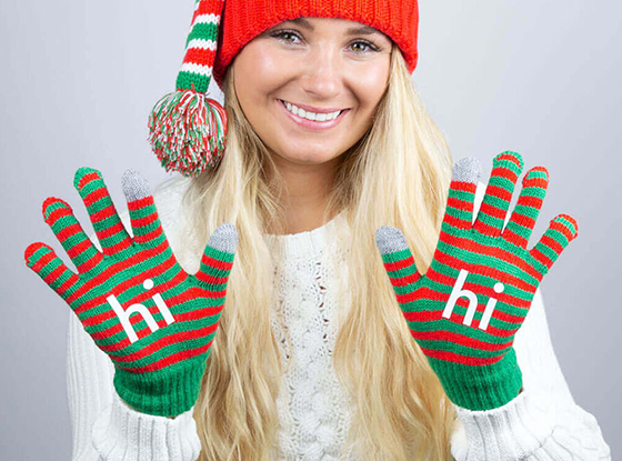 Shop Our Christmas Knit Gloves for Runners